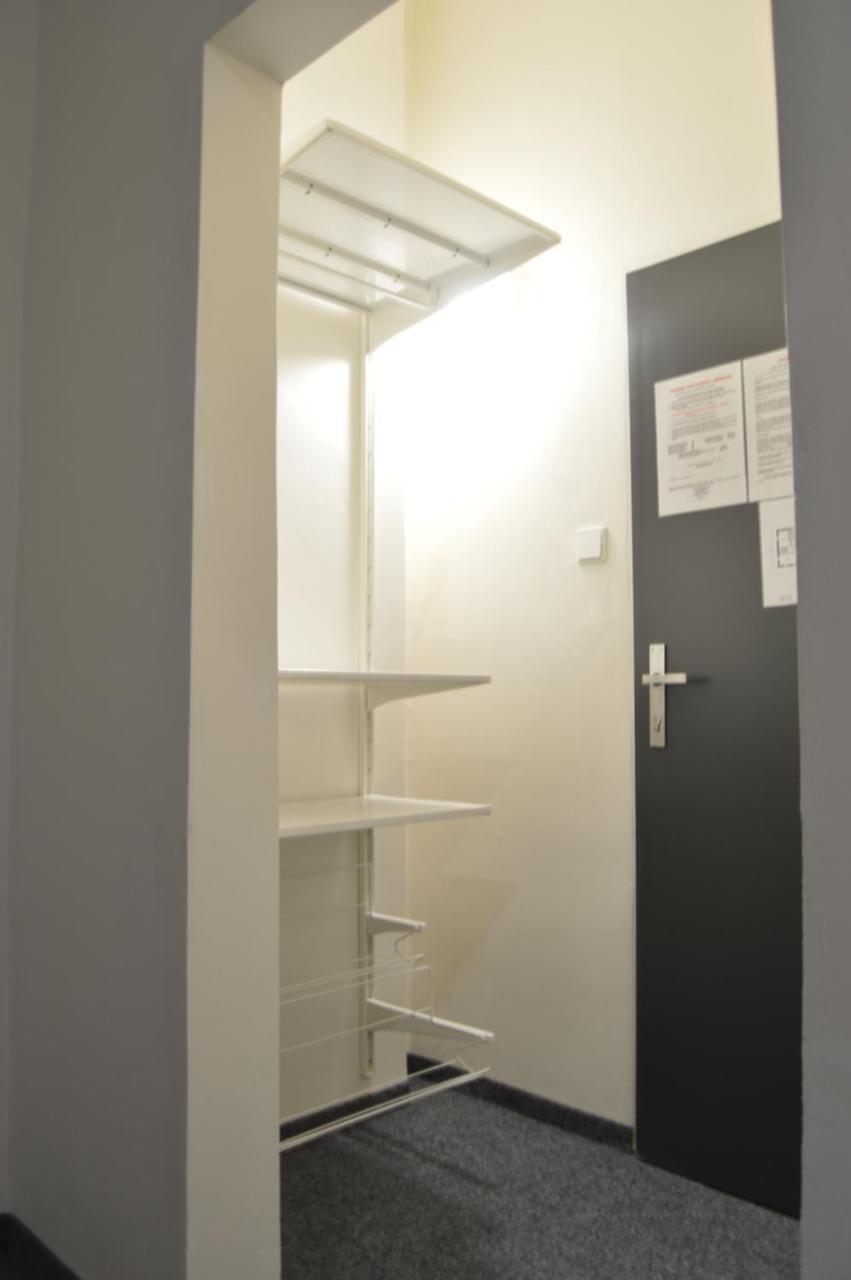 Hotel*** Cesky Dum Chomutov Rum bild